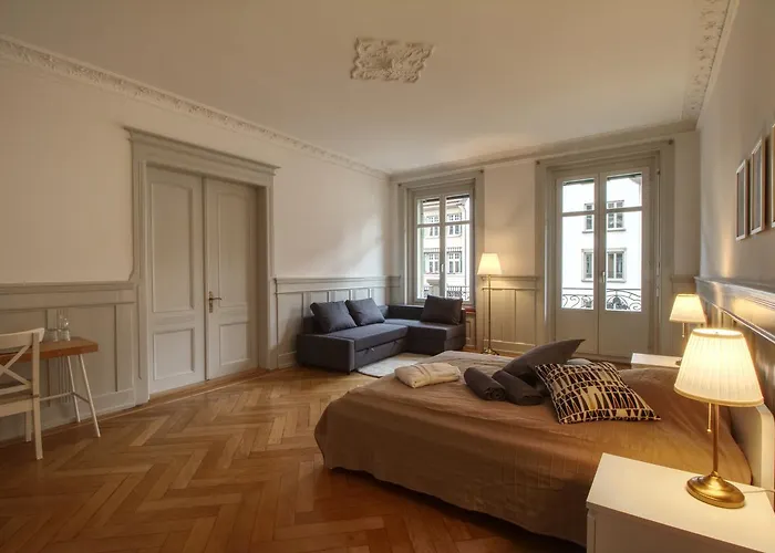 לינה וארוחת בוקר Gutenberg *